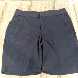 Athleta Trekkie grey athletic shorts